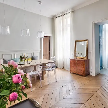 De Standing 4 Etoiles Sur L'ile Saint-louis By Weekome * Paris