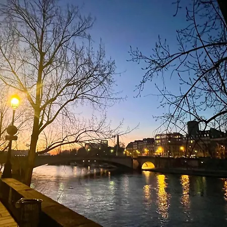 De Standing 4 Etoiles Sur L'ile Saint-louis By Weekome Apartment